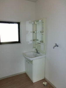 構壱番館Ｂ・Ｃ C202号-3