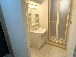 Ｃ´ｅｓｔ　Ｌａ　Ｖｉｅ・Ｍ 0202号-5