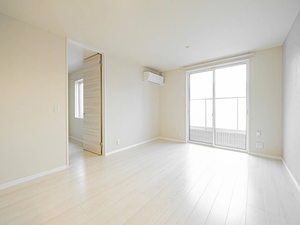 シャーメゾン土山口 0101号-3