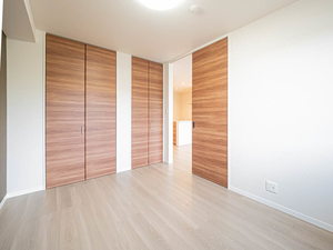 シャーメゾン　リヴィエール 0202号-9