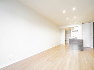 シャーメゾン 太秦天神川 0201号-2