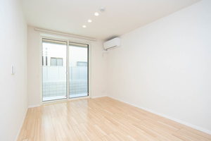 シャーメゾン　ソルコート　上中条 0102号-5