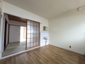 鳳アパート 0103号-3