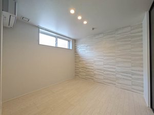 シークリサンス岡本 0203号-4