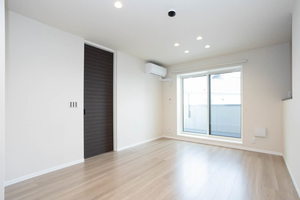 シャーメゾン　エムエイチ　曽根東 0302号-5