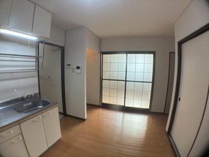 タウニーかわなか A103号-2