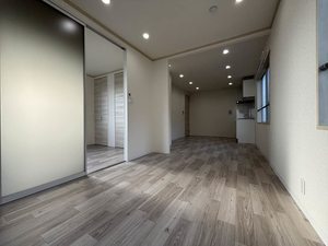 パークサイドハイツ 0201号-2