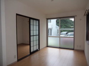 ファミール田辺 B103号-2