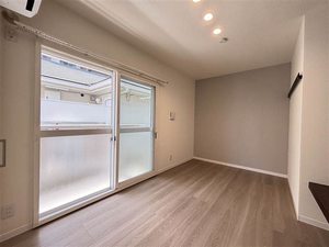 ル・クレール岡町 A201号-5