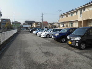 フィールド・ヴィレッジ 0201号-4