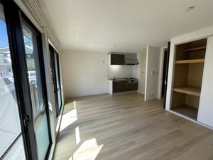 ハイツ華の元 B101号-3