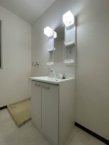 ハイツ英(はなぶさ) 0102号-9
