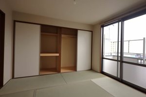 トロア・ドーモ 0105号-5