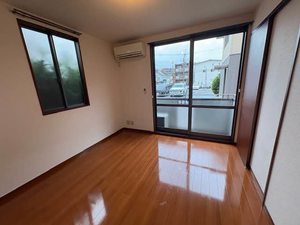 リヴェール渚 A101号-2