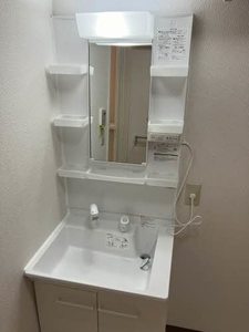 レオハイツ一津屋 0102号-5