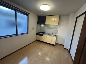 シャーメゾン茨木 0201号-4