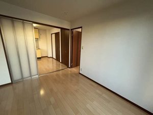 シャーメゾン茨木 0201号-8