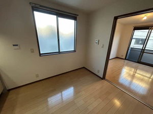 シャーメゾン茨木 0202号-2