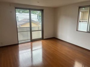 カーサ・西泉丘 B202号-2