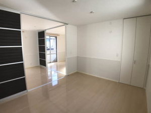 シャーメゾン　ワイキューブ 0201号-4