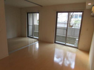 アリエッタ五月山 0107号-3