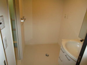 アリエッタ五月山 0107号-8