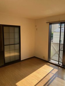 コ　モ　ド 0201号-2