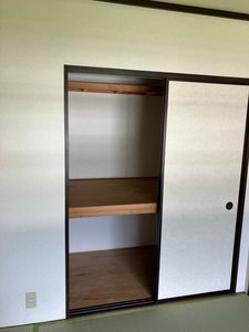 コ　モ　ド 0201号-11