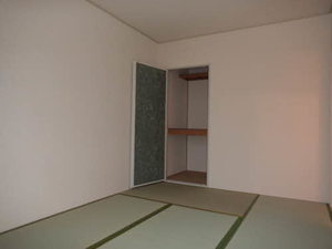 Ｍ．Ｃ．フレグランス 0202号-4