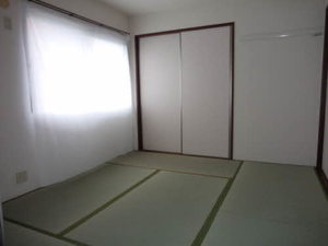 フォーレス００８ 0202号-4