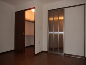 メゾン・ド・パーシモン 0203号-3