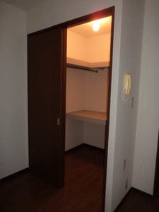 メゾン・ド・パーシモン 0203号-9