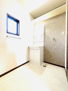 アイリス正道 C201号-13