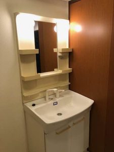 ファミ－ル吉川 0103号-8