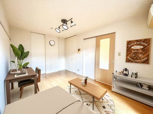 プチ・シャトー伏見 0101号-2