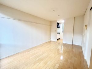 プチ・シャトー伏見 0101号-3