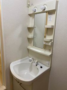 ラフィーネ葛野 0102号-9