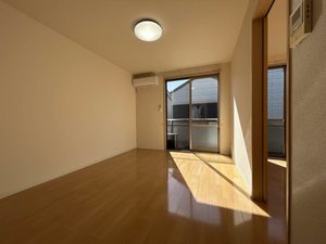 ドミール嵯峨野 0202号-3