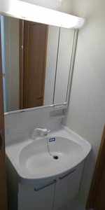 メゾンファミーユ A202号-9