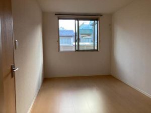 シャーメゾンにしむら 0105号-4