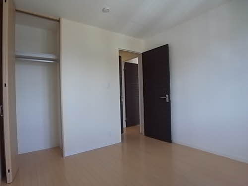 ファミール桜 B202号-12