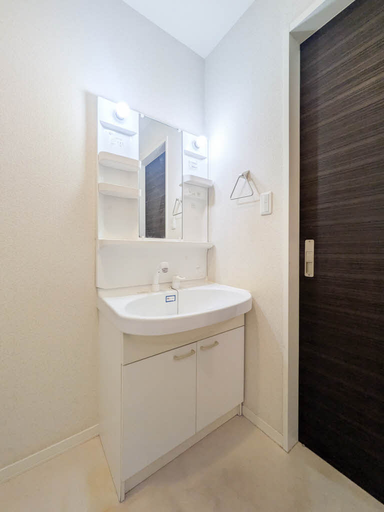 クラーヴィス谷上 0101号-8