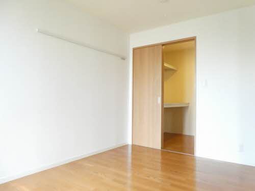 ヴィラーチェＫＡＭＥＩ 0101号-6