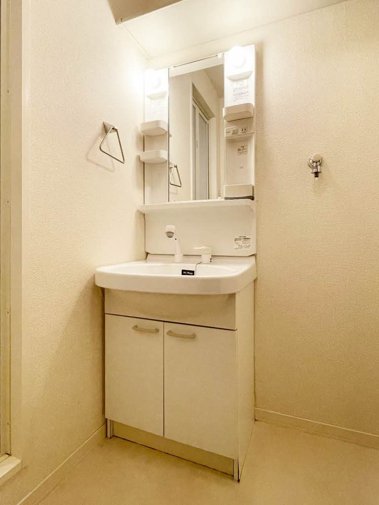 ＤＯＭＵＳ・カギヤ 0102号-5