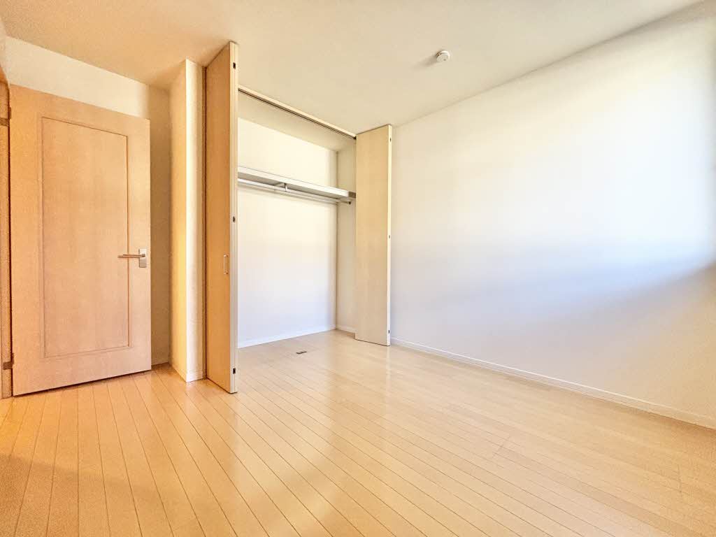 レジデンスコート 加西 B102号-5