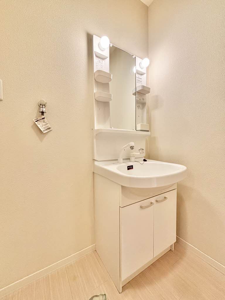 レジデンスコート 加西 B102号-14