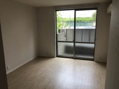 アルティ逢坂 B102号-4