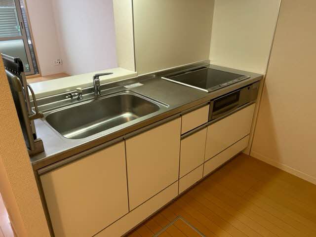 シャーメゾン華 0102号-3