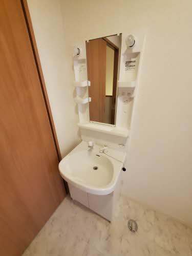 シャーメゾンＹＯＵ B202号-9