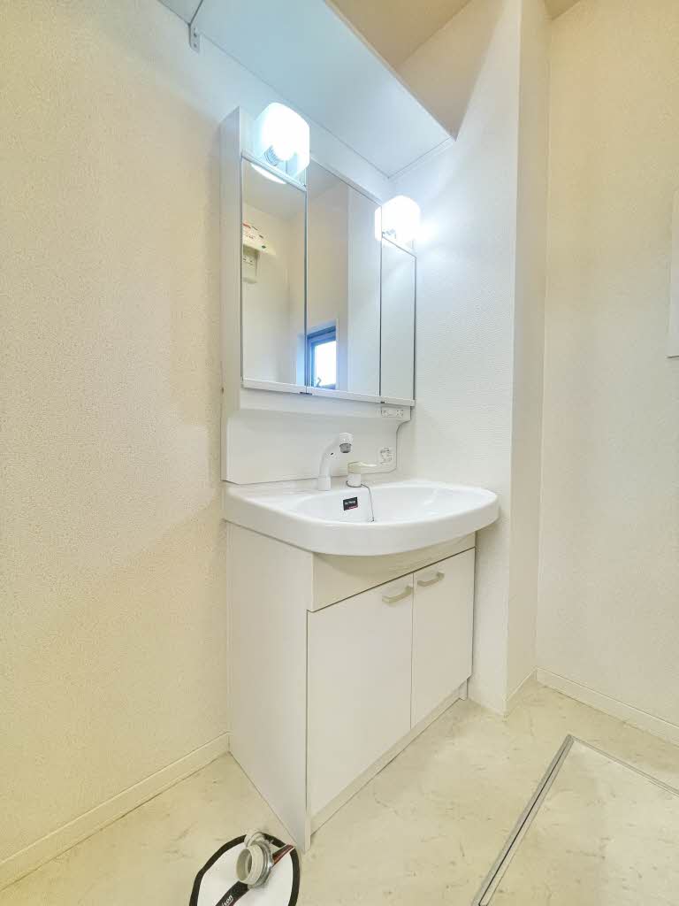 Ｓｈａ－Ｍａｉｓｏｎ　Ｗｉｎｇ　Ｆｉｅｌｄ 0103号-9